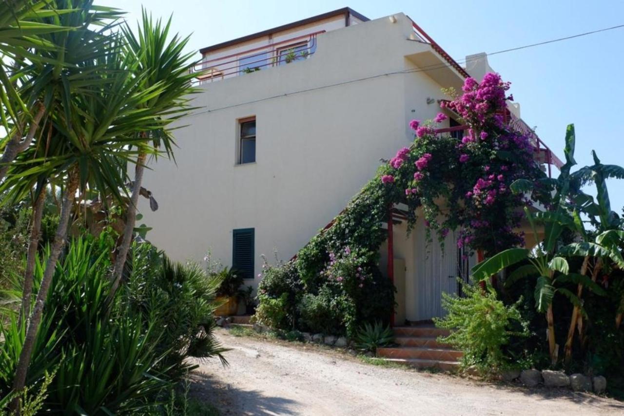 Surra Mediterranean Apartments Шиклі Екстер'єр фото